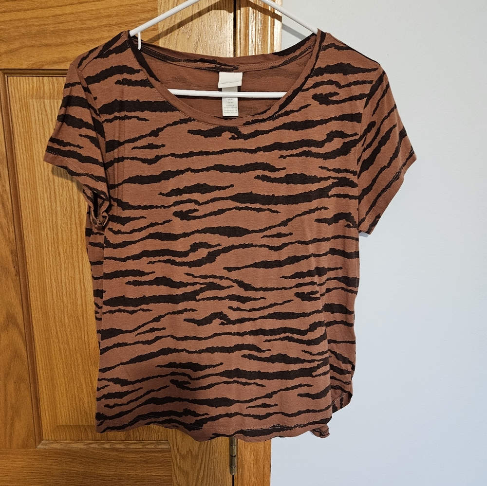 H&M Tee Shirt